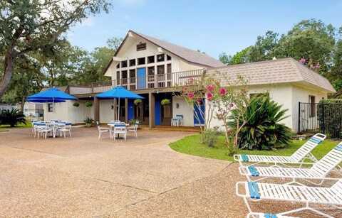 2600 W Michigan Ave, Pensacola, FL 32526