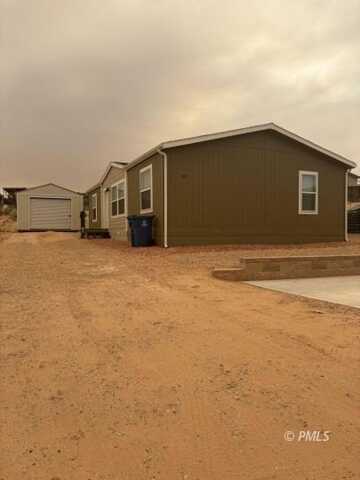 372 N Wahweap Dr, Greenehaven, AZ 86040