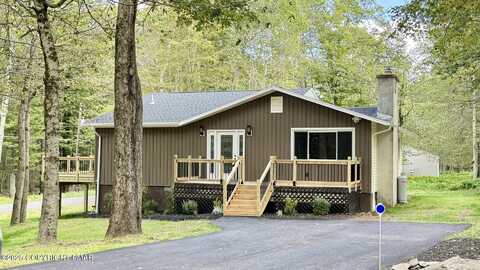 1003 Teakwood Drive, Newfoundland, PA 18445
