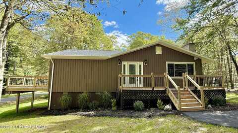 1003 Teakwood Drive, Newfoundland, PA 18445