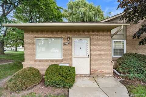 25940 Lira Lane, Warren, MI 48089
