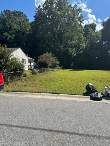 111 Charlotte Avenue, Suffolk, VA 23434