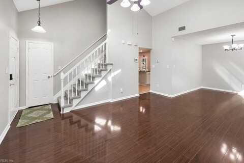 317 Oak Gate Drive, Chesapeake, VA 23320