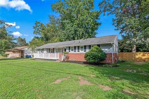 5 Fairway Lane, Newport News, VA 23606