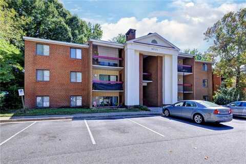 4003 Governors Square, Williamsburg, VA 23188