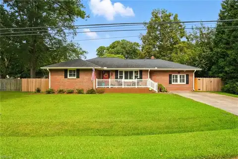 964 Hollywood Drive, Chesapeake, VA 23320
