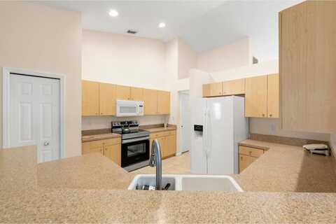 2826 SW Ann Arbor Road, Port Saint Lucie, FL 34953