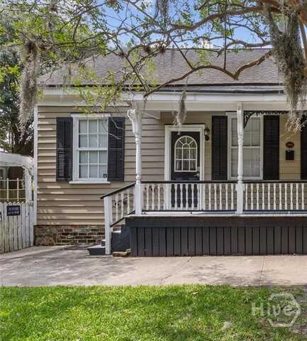529 E Gwinnett, Savannah, GA 31401