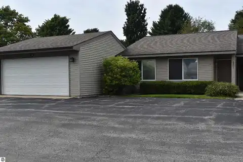 5361 Gray Road, Traverse City, MI 49684