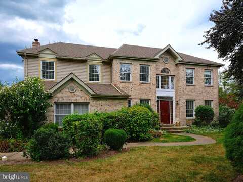15 RIVERSTONE CIRCLE, NEW HOPE, PA 18938