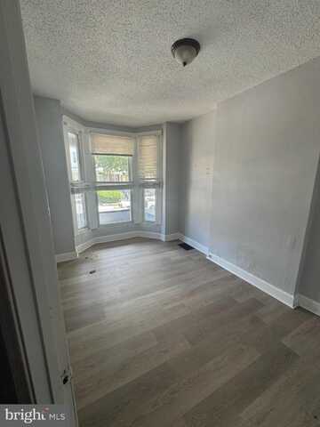 2902 W MOSHER STREET, BALTIMORE, MD 21216