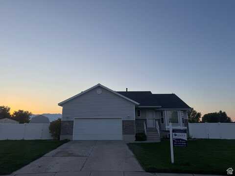 3867 RUNGSTED, Syracuse, UT 84075