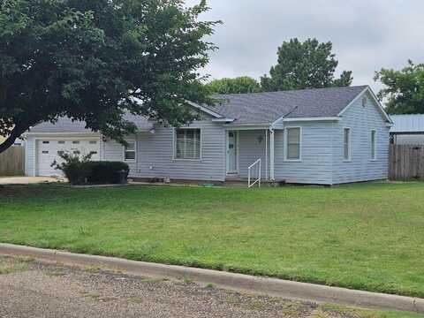 111 Charles Avenue, Panhandle, TX 79068