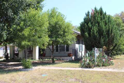 608 W 10th Street, Memphis, TX 79245