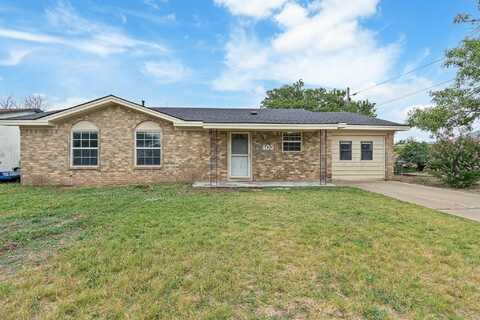 403 NW 9th Street, Dimmitt, TX 79027