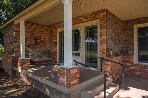 404 CHESTER Avenue, Panhandle, TX 79068