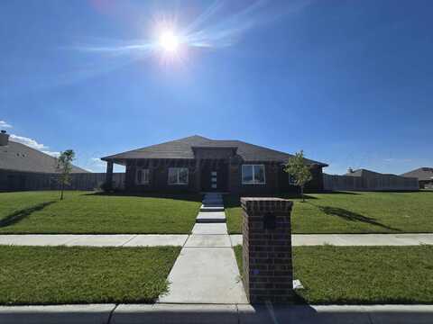 8106 MIAMI Avenue, Amarillo, TX 79118