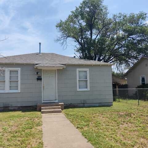 3817 S Van Buren Street, Amarillo, TX 79110