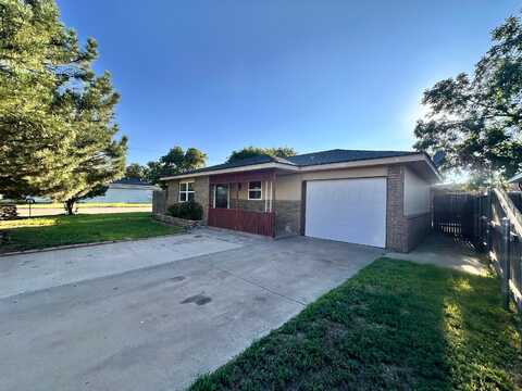 501 PINE Avenue, Dumas, TX 79029