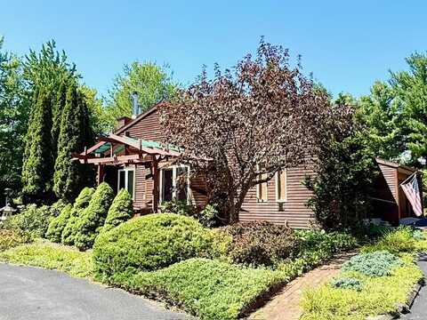 13 Haven Lane, Peru, NY 12972