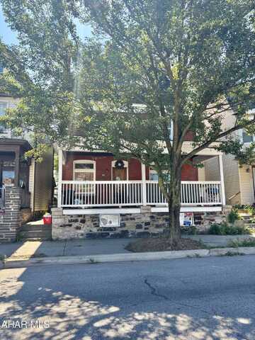 1025 6th Avenue, Altoona, PA 16602