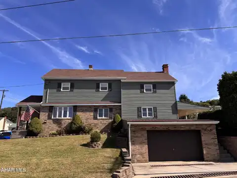 902 Hemlock Street, Gallitzin, PA 16641
