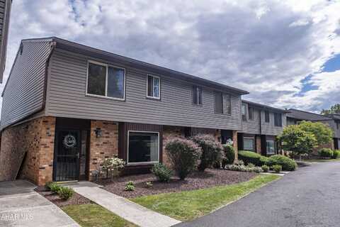 1134 Fairway Townhouse Lane, Hollidaysburg, PA 16648