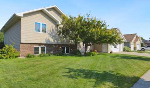 1618 Norwood Drive, Aberdeen, SD 57401