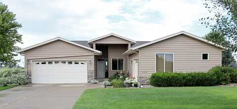 1105 Stewart Drive, Aberdeen, SD 57401