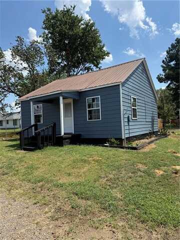 207 6th ST, Danville, AR 72833