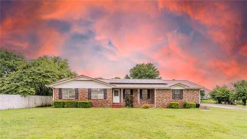 113 Cedar HTS, Huntsville, AR 72740