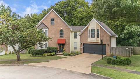 1690 N Stardust LN, Fayetteville, AR 72701