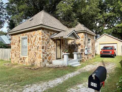 509 Washington ST, Siloam Springs, AR 72761
