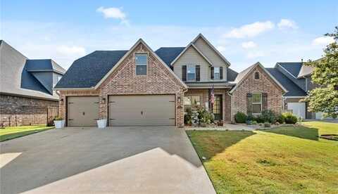 201 SW Highland RD, Bentonville, AR 72712