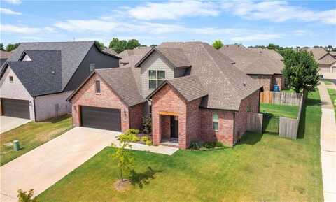 3200 Rosemont AVE, Bentonville, AR 72713