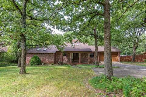 687 N Cliffside DR, Fayetteville, AR 72701