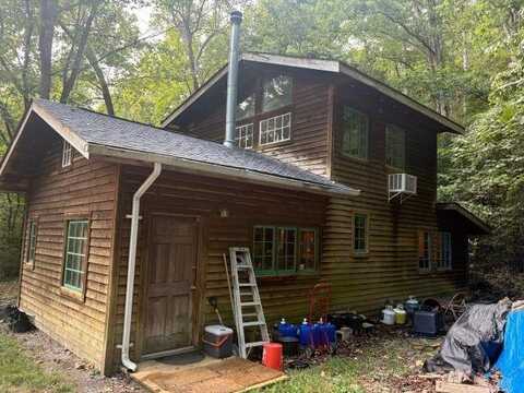 271 Old Rush Creek RD, Yellville, AR 72687