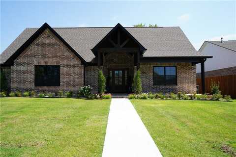 8301 McLaren DR, Fort Smith, AR 72916