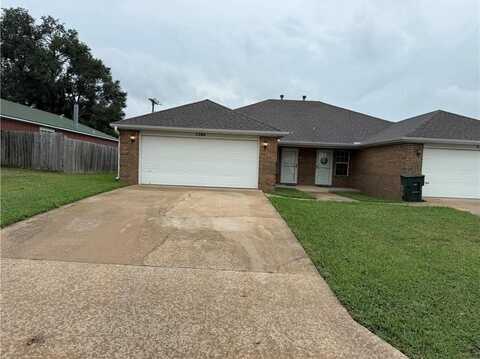 1160 Boxley AVE, Fayetteville, AR 72704