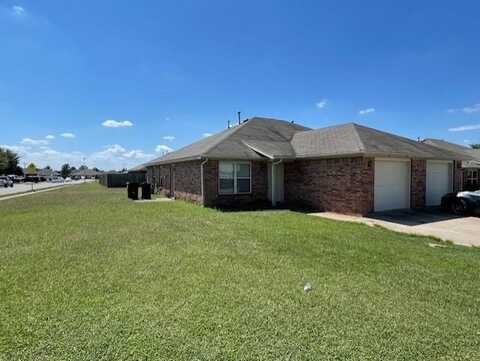 426 E Asher CT, Rogers, AR 72758