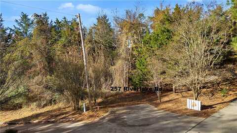 257 Riverlake Road, Fair Play, SC 29643