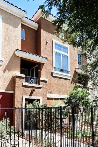 2450 W GLENROSA Avenue, Phoenix, AZ 85015