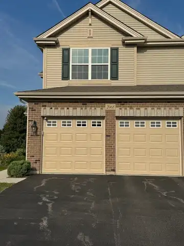 2068 Canyon Creek Court, Aurora, IL 60503