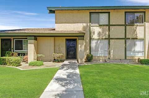 800 Lexington Street, Delano, CA 93215
