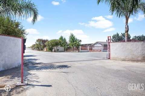 30555 Burbank Street, Shafter, CA 93263
