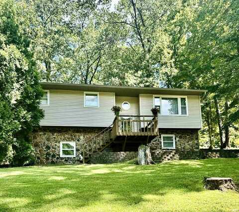 374 Briarwood Lane, Bedford, IN 47421