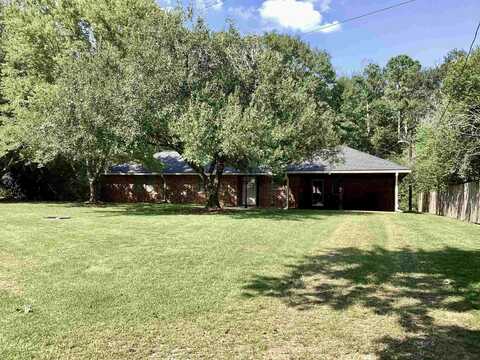 106 Newton St., Newton, TX 75966