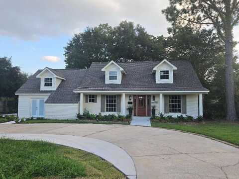 5585 Gladys Ave, Beaumont, TX 77706