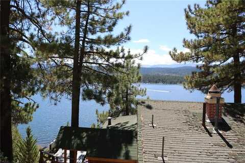364 Big Bear Tract, Fawnskin, CA 92333
