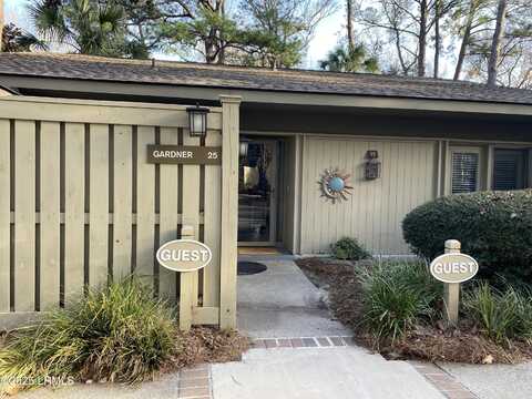 11 Lighthouse Road, Hilton Head Island, SC 29928